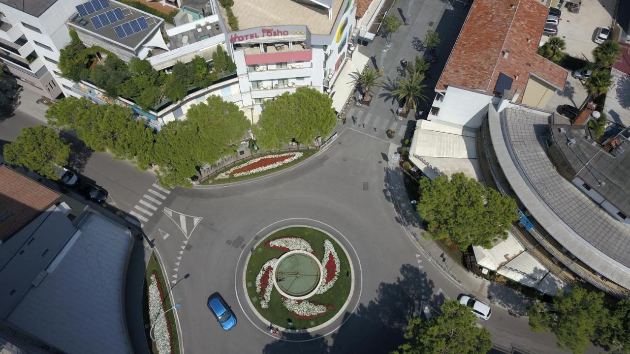 Hotel Pasha Lignano Sabbiadoro Buitenkant foto
